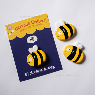 Nervous Critters: Bee (Pins/Magnet)